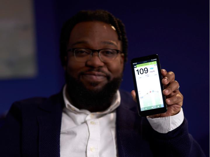 this is 50 | 50 image